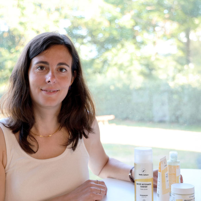 Céline Ravaillault avec des produits Body nature