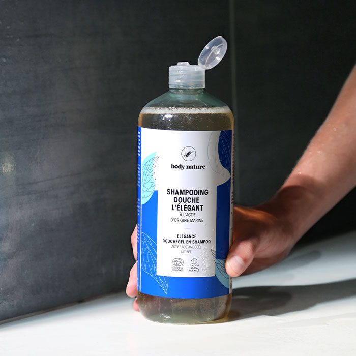 Flacon du Gel douche 2-en-1 pour corps et cheveux (homme)